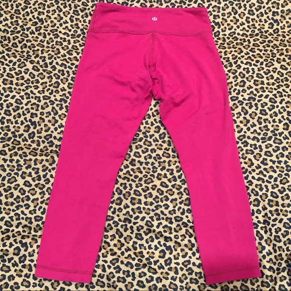 Lululemon Wunder Under Crop Bumble Berry Size * 4 * - Picture 4 of 12